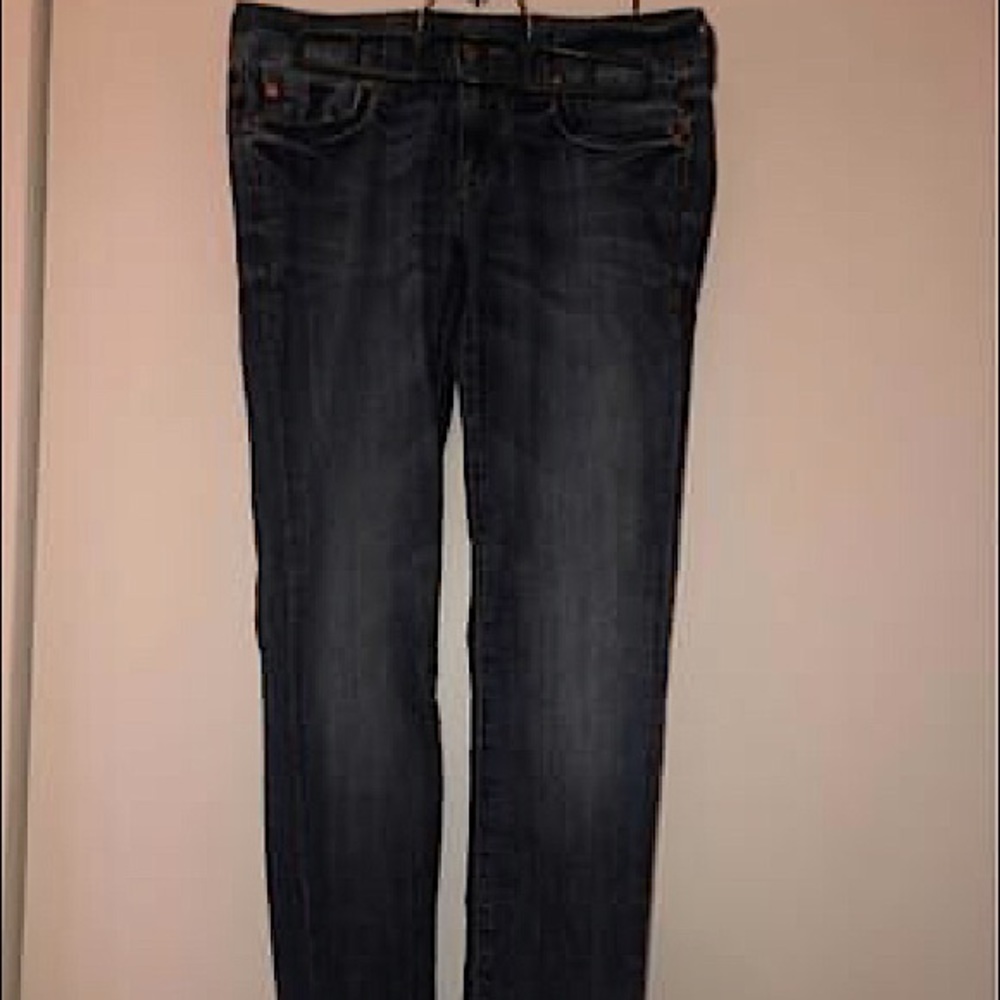 Mavi jeans Alexa model